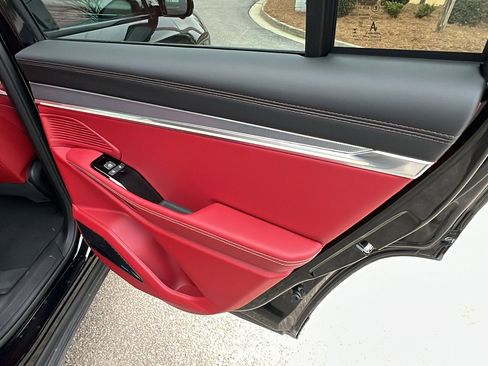 Used 2024 Jeep Wagoneer Launch Edition image 22