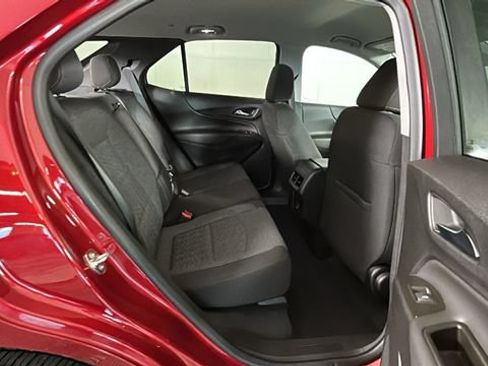 Used 2024 Chevrolet Equinox LT AWD/4WD image 28