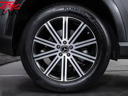 Used 2025 Mercedes-Benz GLE 450e 4MATIC w/ Driver Assistance Package image 14