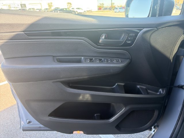 Used 2025 Honda Odyssey Touring image 44