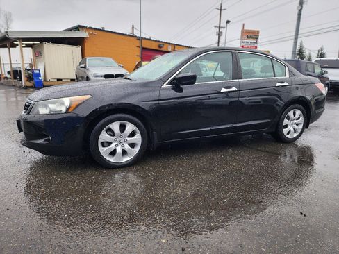Used 2010 Honda Accord EX-L image 9