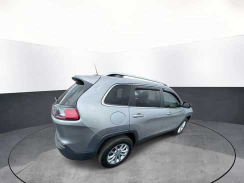 Used 2019 Jeep Cherokee Latitude w/ Popular Appearance Group image 7