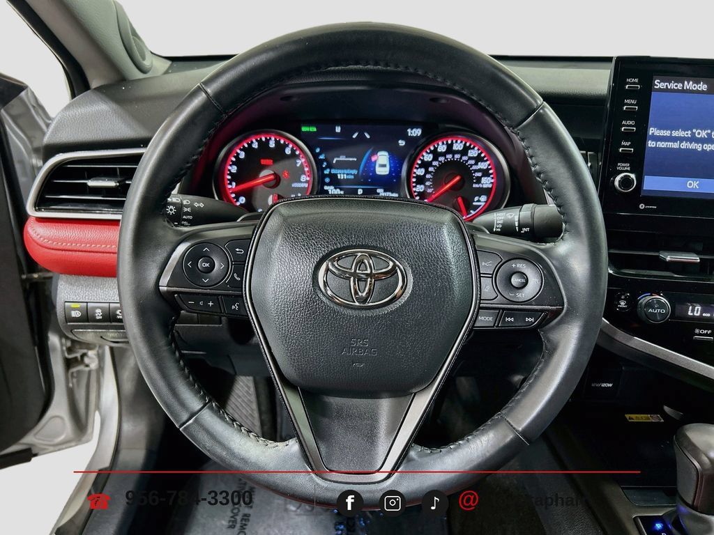 Used 2024 Toyota Camry XSE w/ Navigation Package FWD image 10