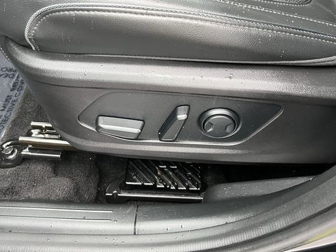 Certified 2022 Hyundai Tucson SEL w/ Convenience + Premium Package image 18