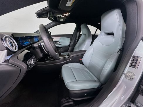 Used 2025 Mercedes-Benz CLA 35 AMG 4MATIC image 21