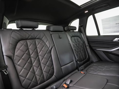New 2026 BMW X5 xDrive50e AWD/4WD image 28