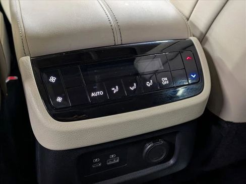 Used 2024 INFINITI QX60 Luxe w/ Vision Package image 18