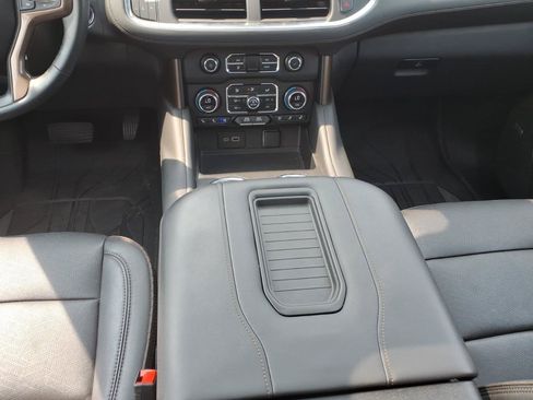 Used 2023 Chevrolet Tahoe High Country AWD/4WD image 18