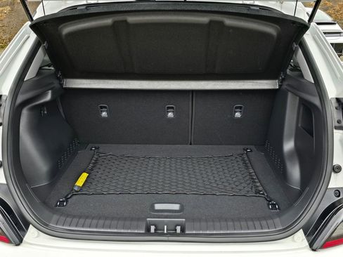 Used 2023 Hyundai Kona SE FWD image 12