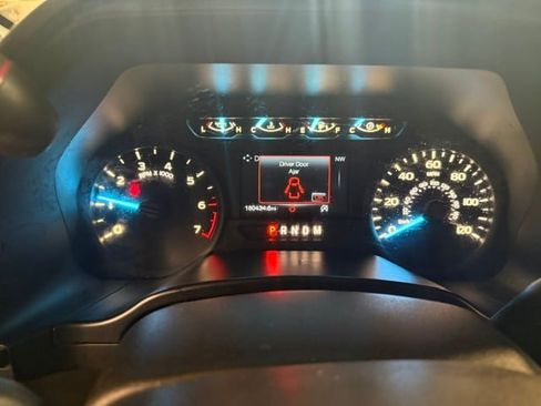 Used 2018 Ford F150 XL w/ Equipment Group 101A Mid AWD/4WD image 44