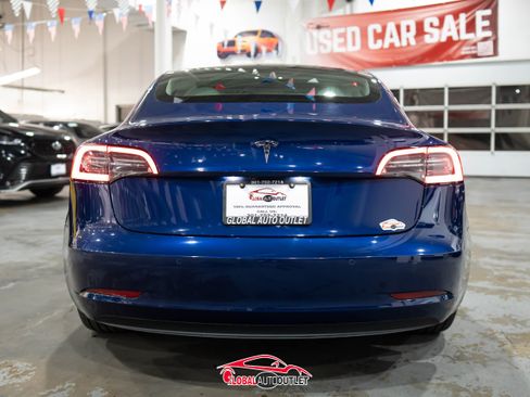 Used 2019 Tesla Model 3 Long Range image 6