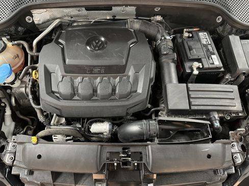 Used 2018 Volkswagen Beetle 2.0T S image 34