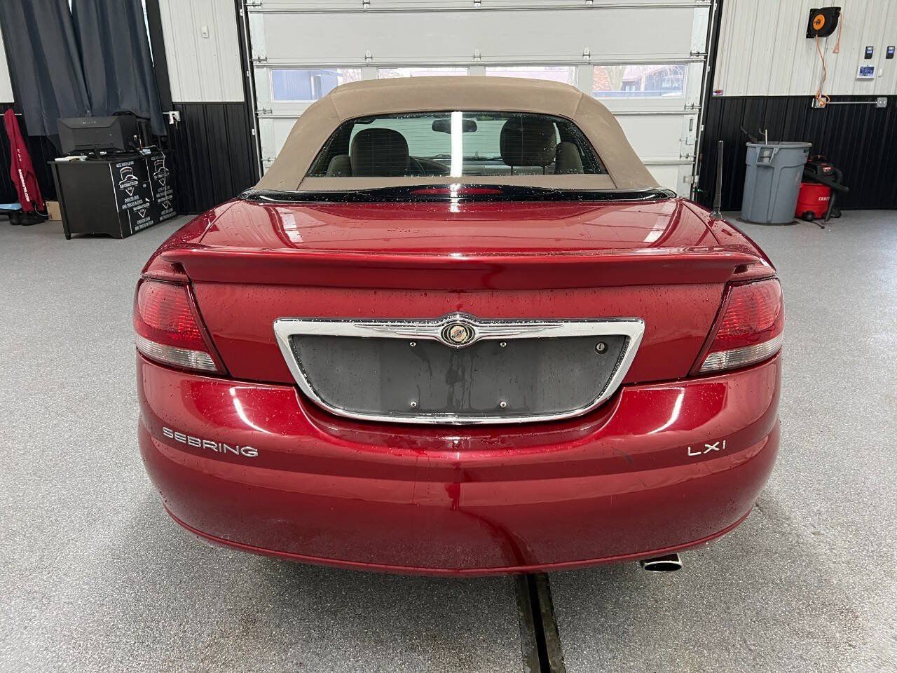 Used 2001 Chrysler Sebring LXi FWD image 5