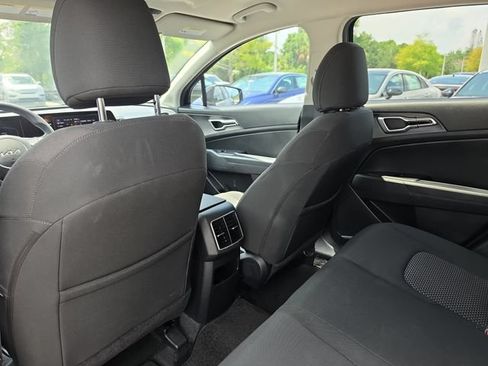 Certified 2023 Kia Sportage LX AWD/4WD image 10