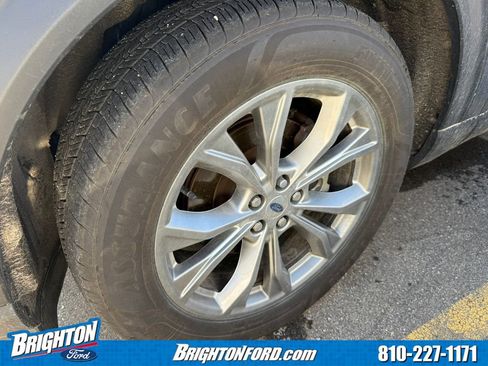 Certified 2023 Ford Explorer XLT w/ Equipment Group 202A image 11