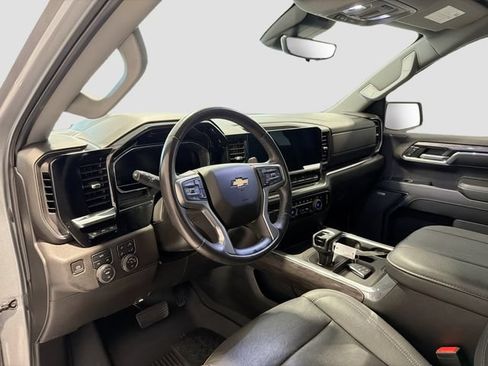 Certified 2023 Chevrolet Silverado 1500 LTZ w/ Technology Package AWD/4WD image 8
