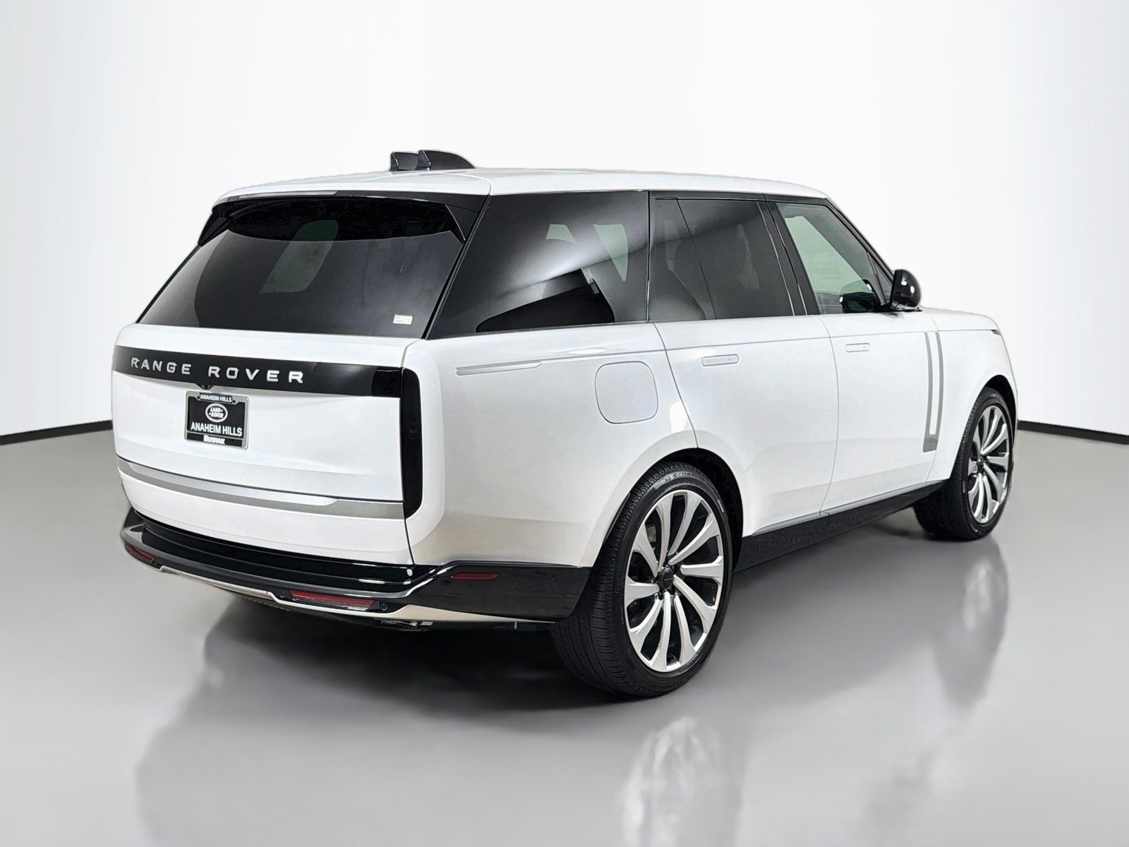 New 2026 Land Rover Range Rover Autobiography AWD/4WD image 5