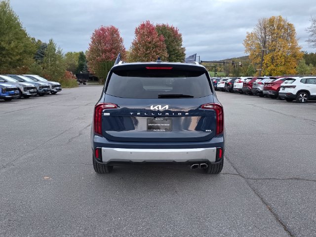 Certified 2024 Kia Telluride S w/ S Sunroof Package AWD/4WD image 7