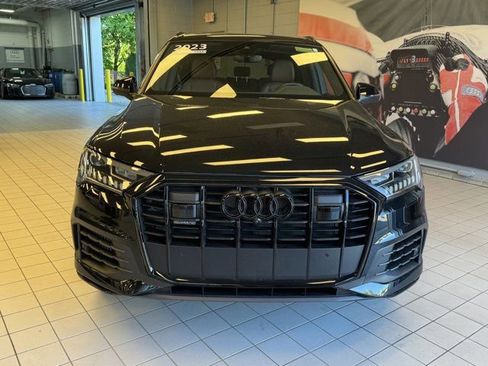 Used 2023 Audi Q7 3.0T Premium Plus AWD/4WD image 2