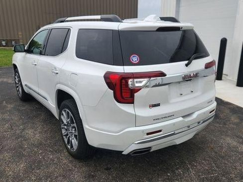 Used 2023 GMC Acadia Denali w/ Denali Ultimate Package AWD/4WD image 6