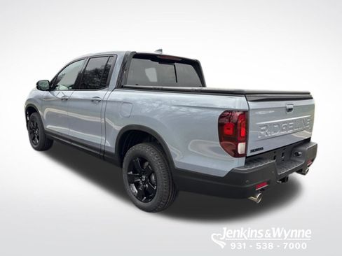 New 2026 Honda Ridgeline Black Edition image 2