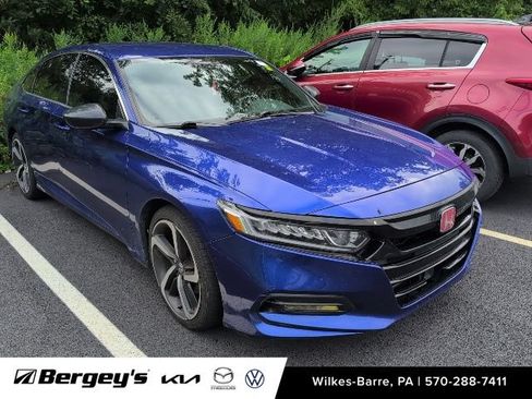 Used 2019 Honda Accord Sport image 3