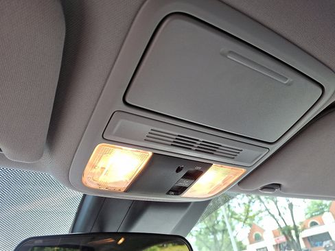 Used 2020 Honda Odyssey EX image 20