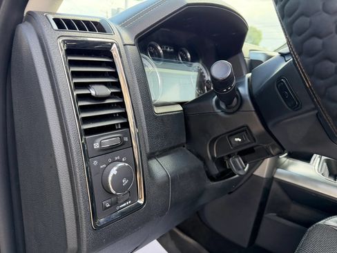 Used 2016 RAM 1500 Sport RWD image 18