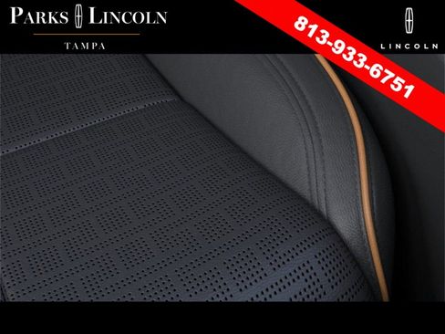 New 2025 Lincoln Aviator Black Label image 16