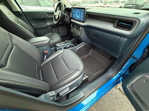 New 2026 Ford Maverick Lobo AWD/4WD image 21