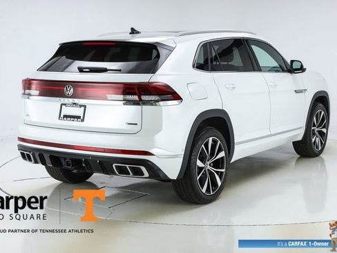 Used 2025 Volkswagen Atlas Cross Sport SEL Premium R-Line AWD/4WD image 9