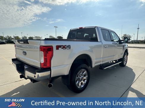 Used 2019 Ford F250 Lariat w/ Chrome Package image 8
