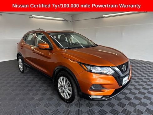Certified 2022 Nissan Rogue Sport SV w/ Technology Package AWD/4WD image 1