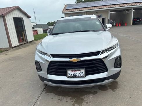 Used 2021 Chevrolet Blazer LT FWD image 4