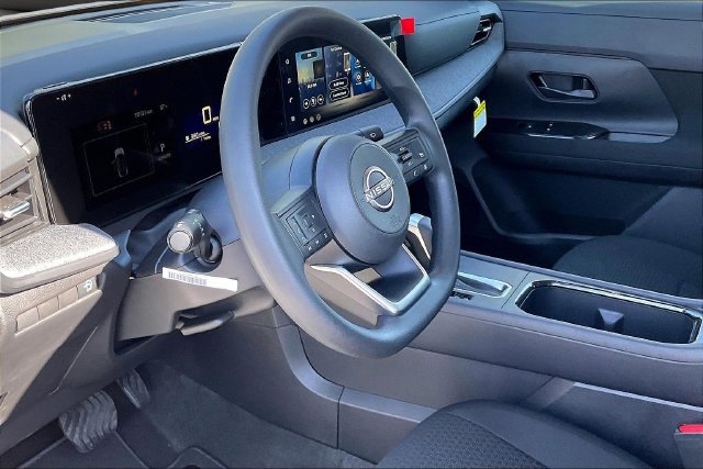 New 2027 Nissan Kicks S FWD image 7