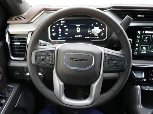 New 2026 GMC Sierra 2500 Denali w/ Denali Reserve Package image 28