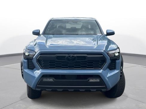 Used 2026 Toyota Tacoma TRD Off-Road AWD/4WD image 3