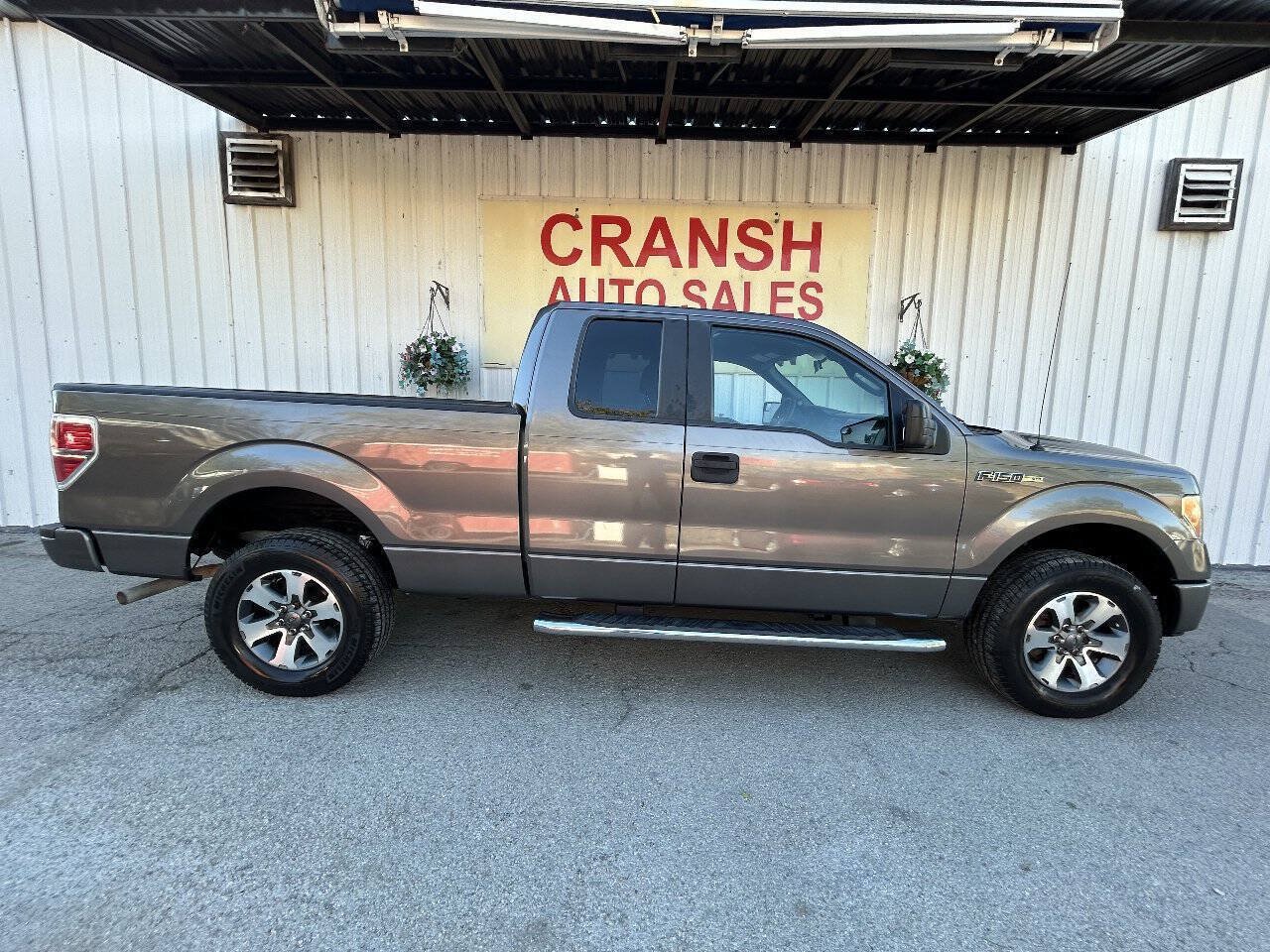 Used 2014 Ford F150 STX w/ Equipment Group 201A Mid AWD/4WD image 4