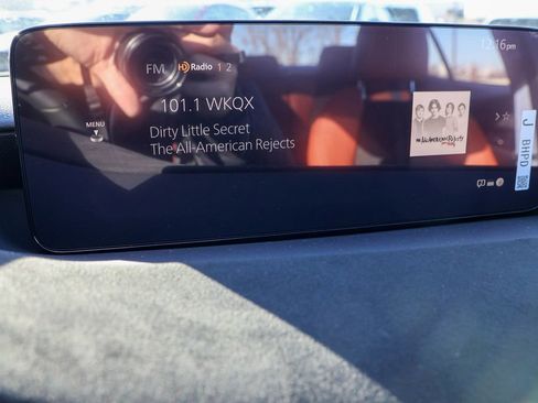 Used 2025 MAZDA MAZDA3 s image 24