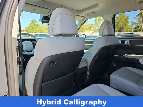 Certified 2025 Hyundai Santa Fe Calligraphy AWD/4WD image 16