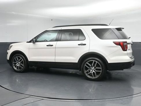 Certified 2018 Ford Explorer Sport AWD/4WD image 5