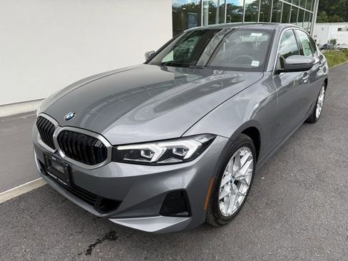 New 2025 BMW 330i xDrive Sedan w/ Premium Package image 3