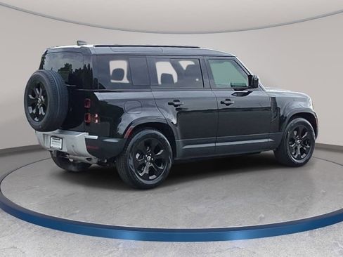 Certified 2025 Land Rover Defender 110 S AWD/4WD image 5