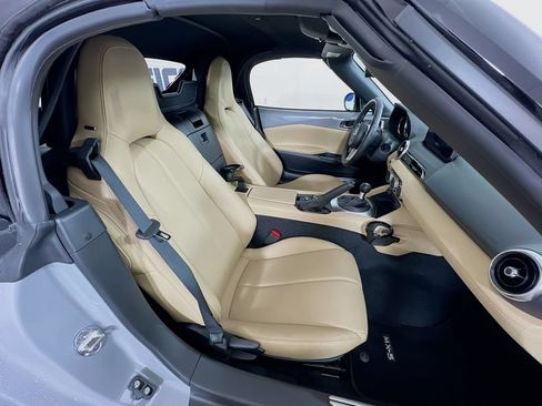 Certified 2024 MAZDA MX-5 Miata Grand Touring w/ Weather Package RWD image 29