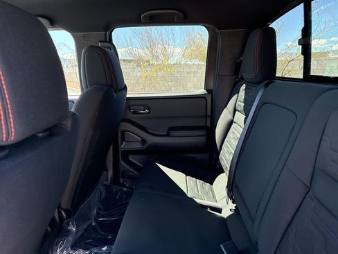Used 2025 Nissan Frontier Pro-X w/ Pro Convenience Package image 14