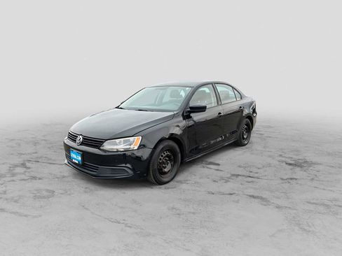 Used 2014 Volkswagen Jetta S image 4