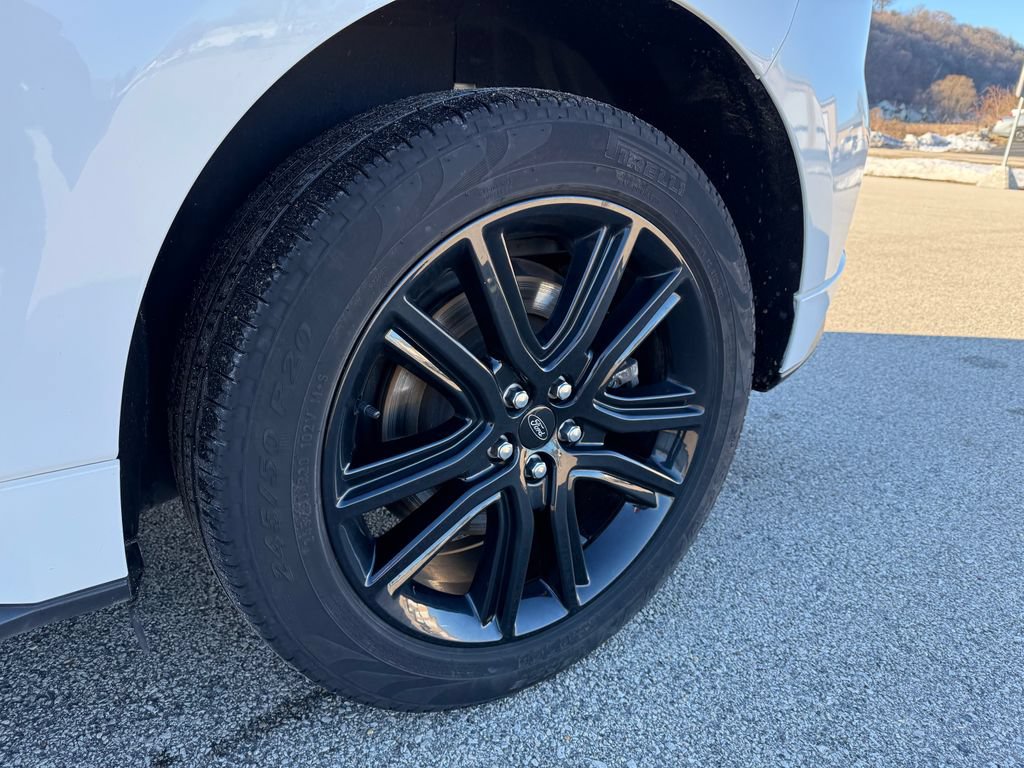 Used 2024 Ford Edge ST-Line AWD/4WD image 16