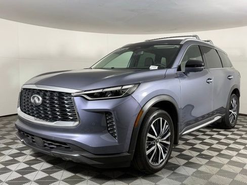 Used 2025 INFINITI QX60 Sensory w/ Vision Package AWD/4WD image 2