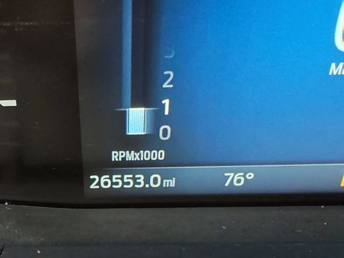 Used 2025 Ford Escape Active AWD/4WD image 16