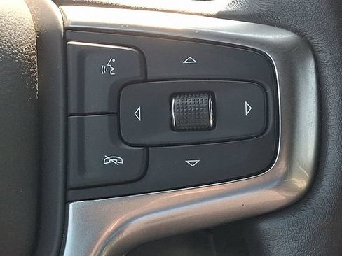 Used 2022 Chevrolet Silverado 1500 LTZ AWD/4WD image 23